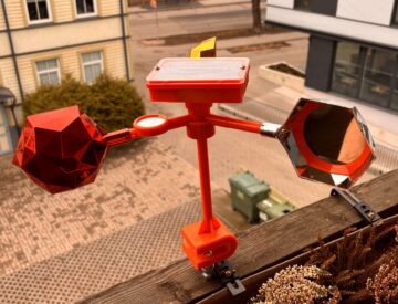 Saulės energija paukščių baidytuvas 360 laipsnių besisukantis veidrodis